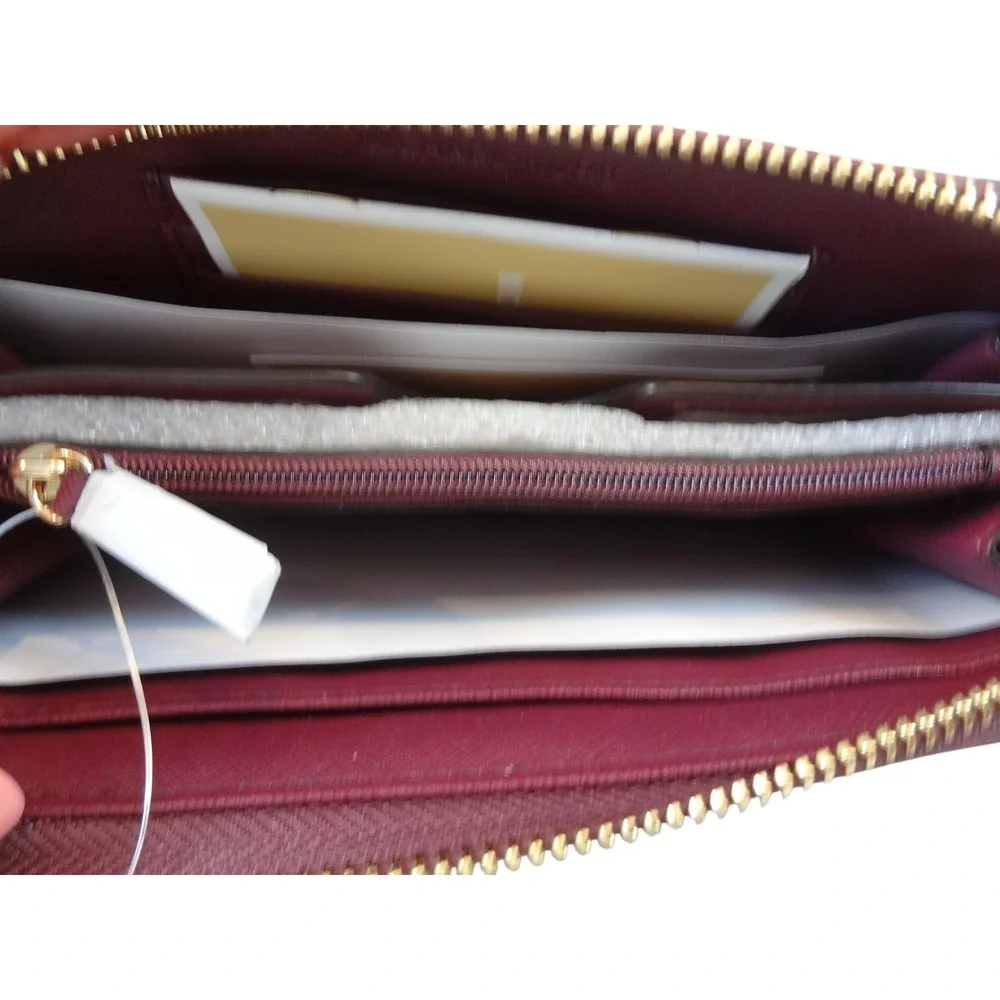 Michael Kors Jet Set Travel Clutch Plum Paisley Print Zip Around Wristlet Wallet - Picture 7 of 12
